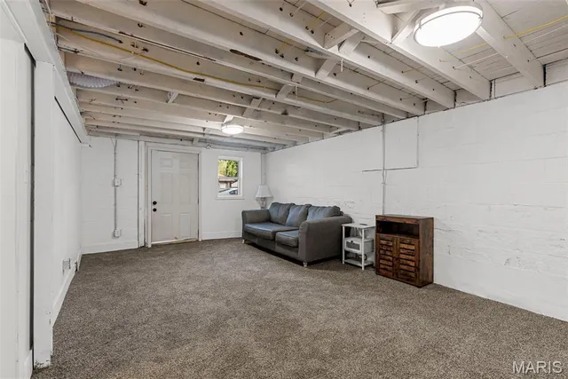 $154,900 | 8728 Susan Avenue, St. John, MO 63114