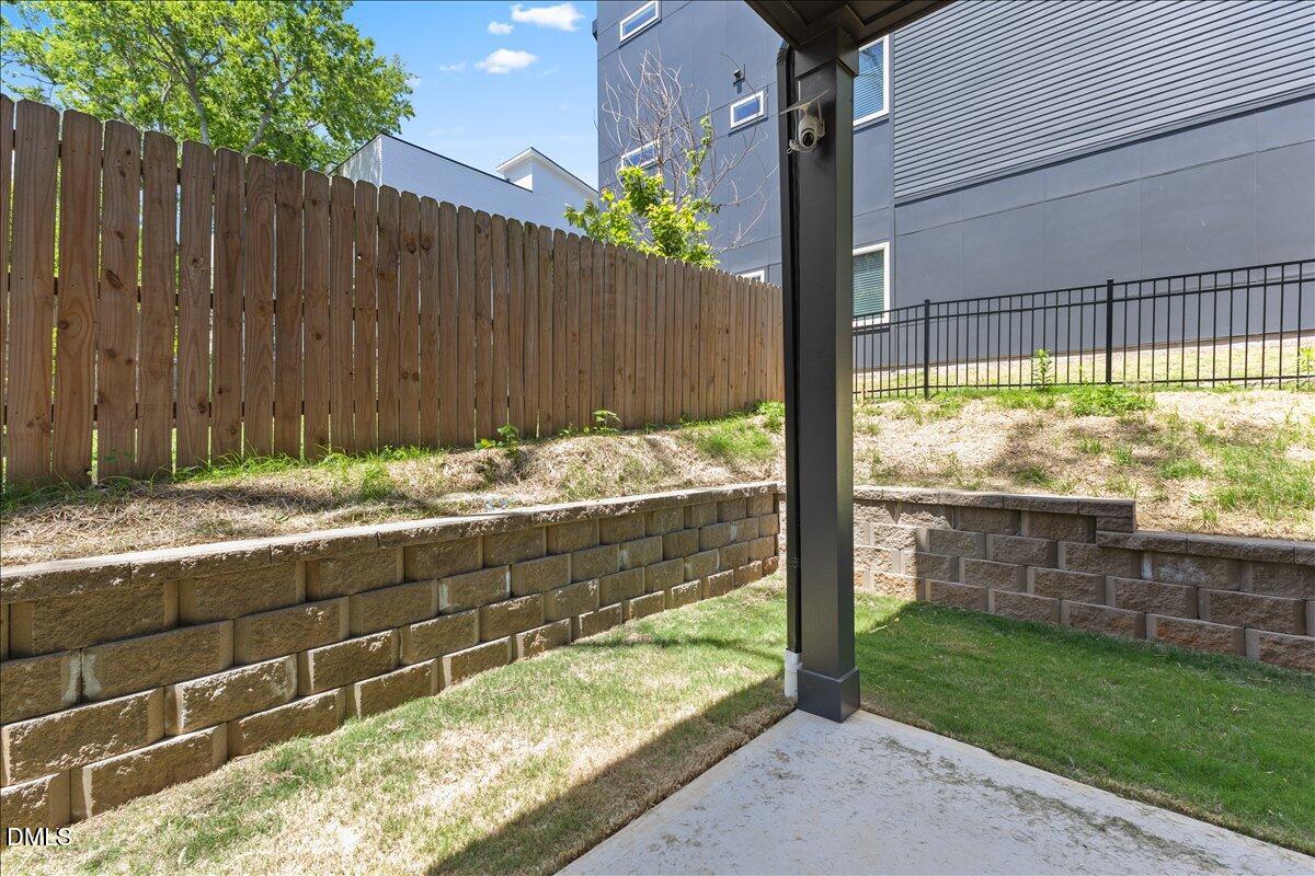 541 Bragg Street Raleigh, NC 27601 - Photo 39 of 44 44-541 Bragg St