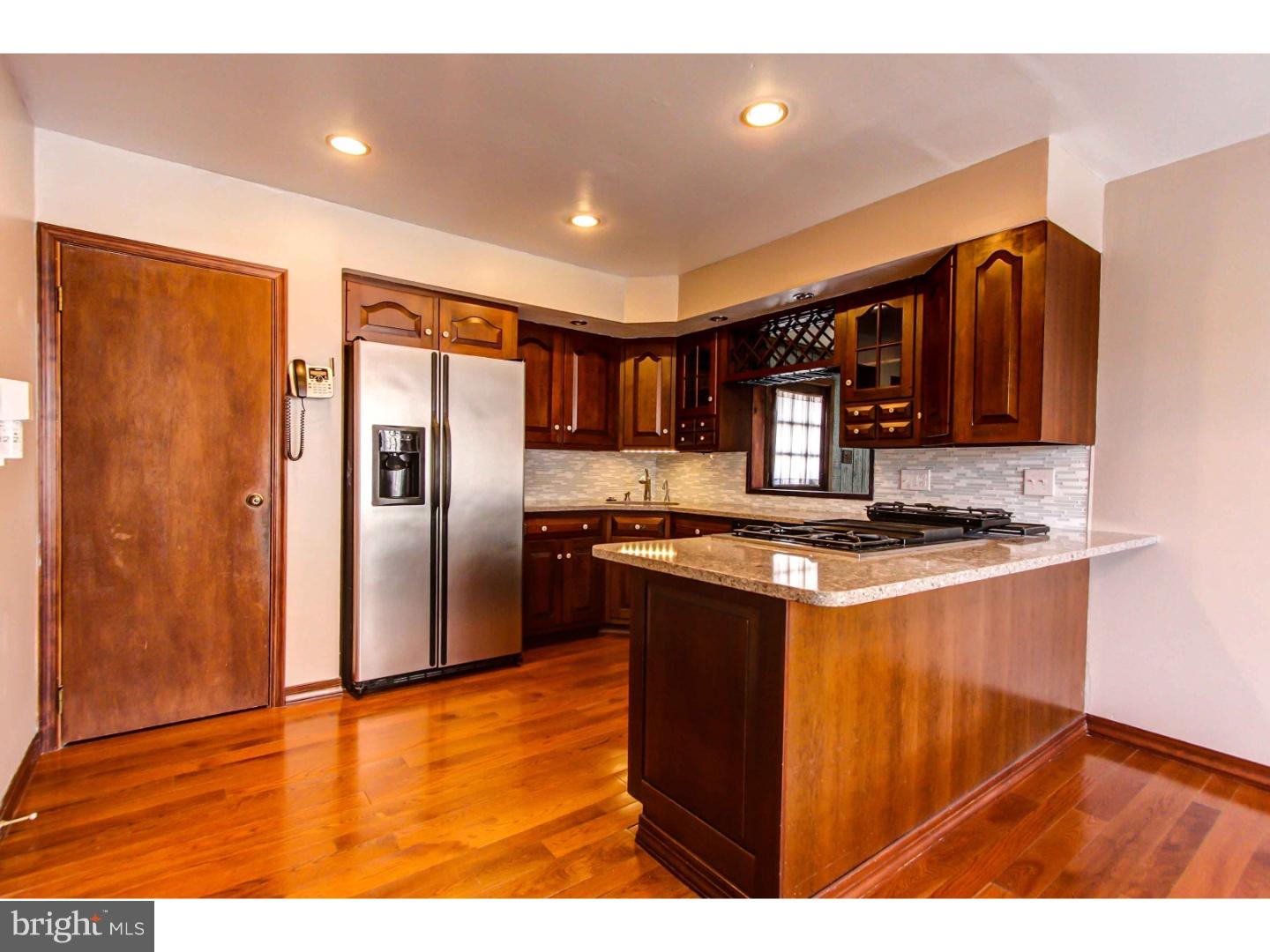 363 Parry Road Warminster, PA 18974 - Photo 10 of 25 Kitchen