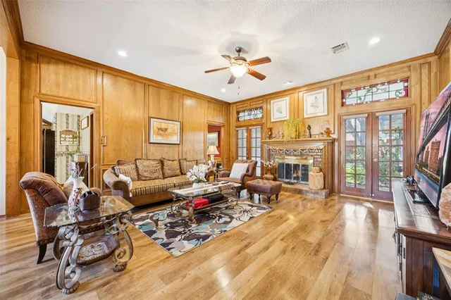 $405,000 | 2918 Grand Oak Drive, Garland, TX 75044