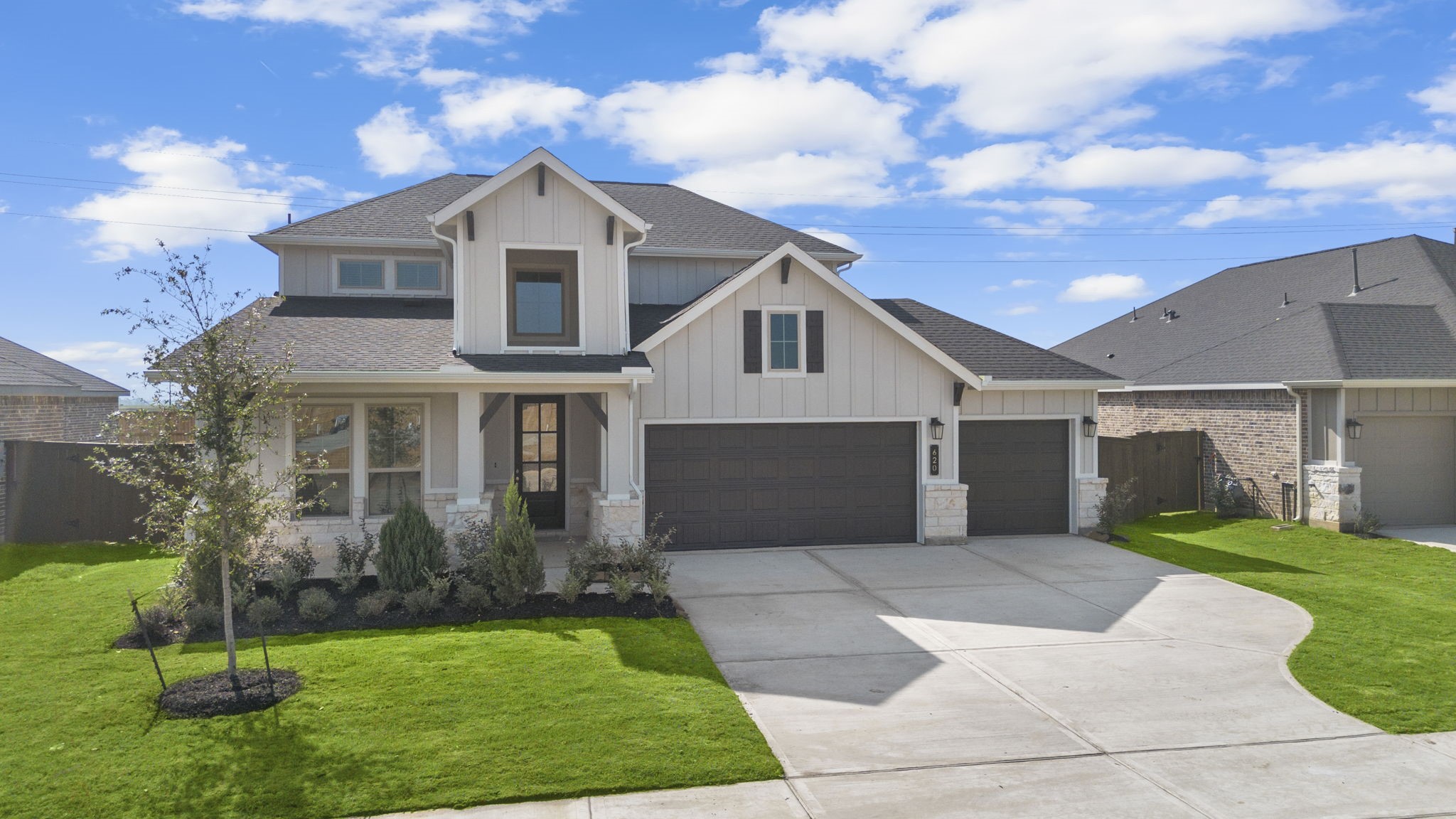 620 Cross Timbers Trace Waller, TX 77484 - Photo 1 of 36 a front view of a house with a yard and garage