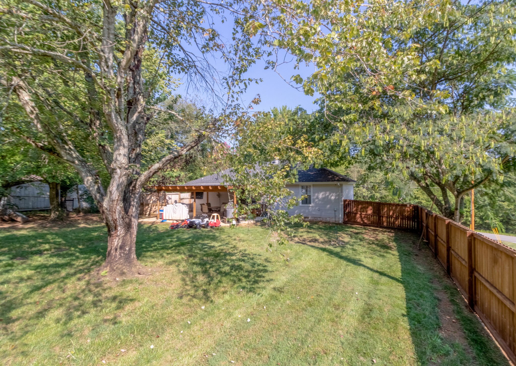 720 Dean Road Clarksville, TN 37040 - Photo 29 of 33 a view of a house with a yard and tree s