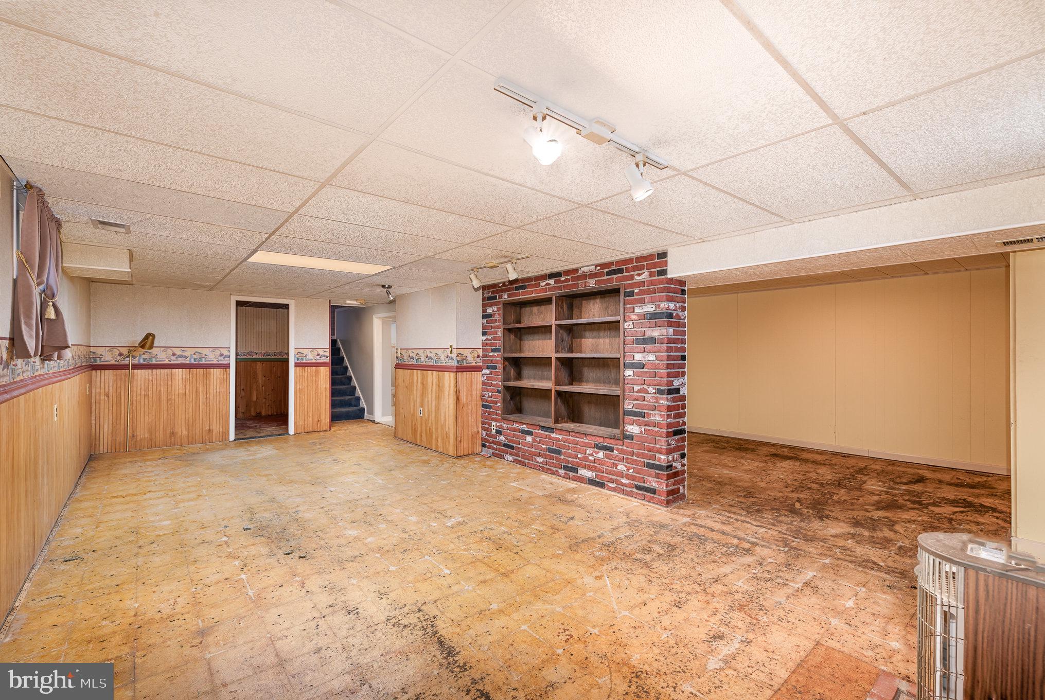 517 Joppa Farm Road Joppa, MD 21085 - Photo 19 of 25 a view of an empty room with closet