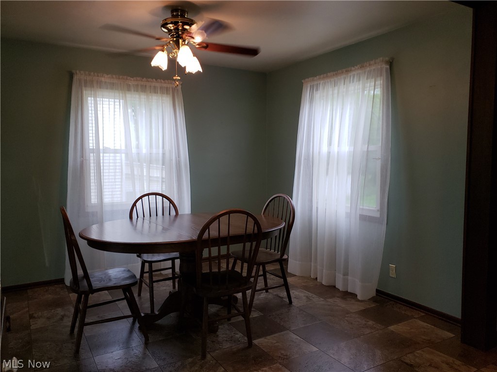 3729 New Road Youngstown, OH 44515 - Photo 8 of 28
