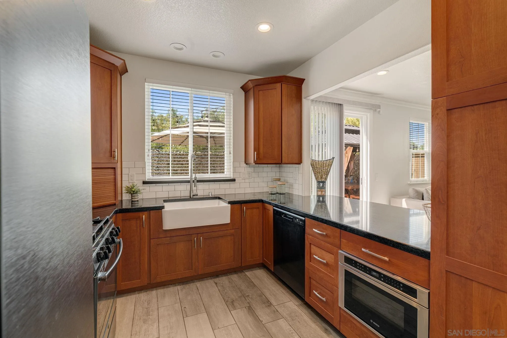 146 Adelia Way Oceanside, CA 92057 - Photo 4 of 25