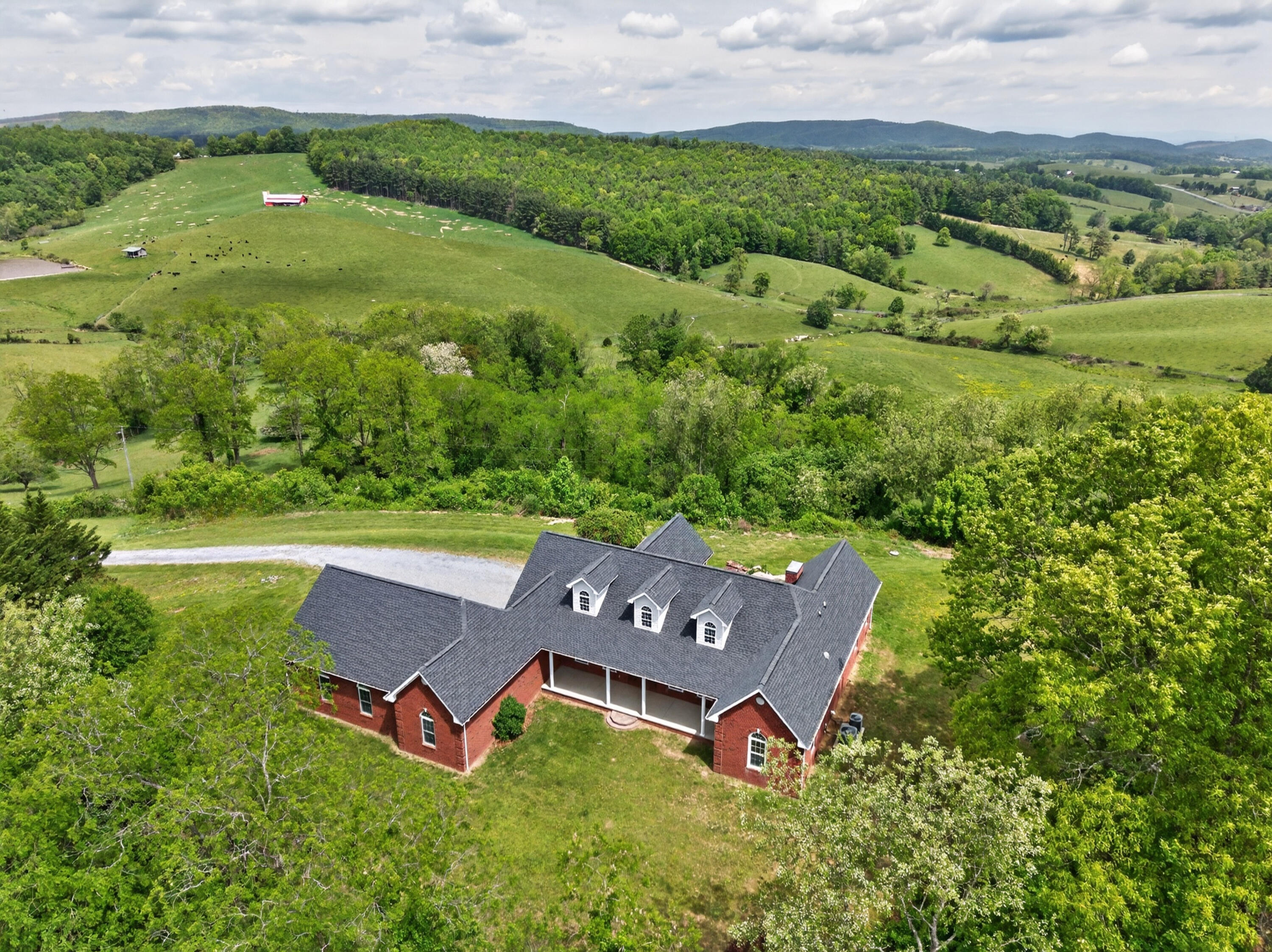 217 Indian Valley Road Willis, VA 24380 - Photo 87 of 120 willis-82
