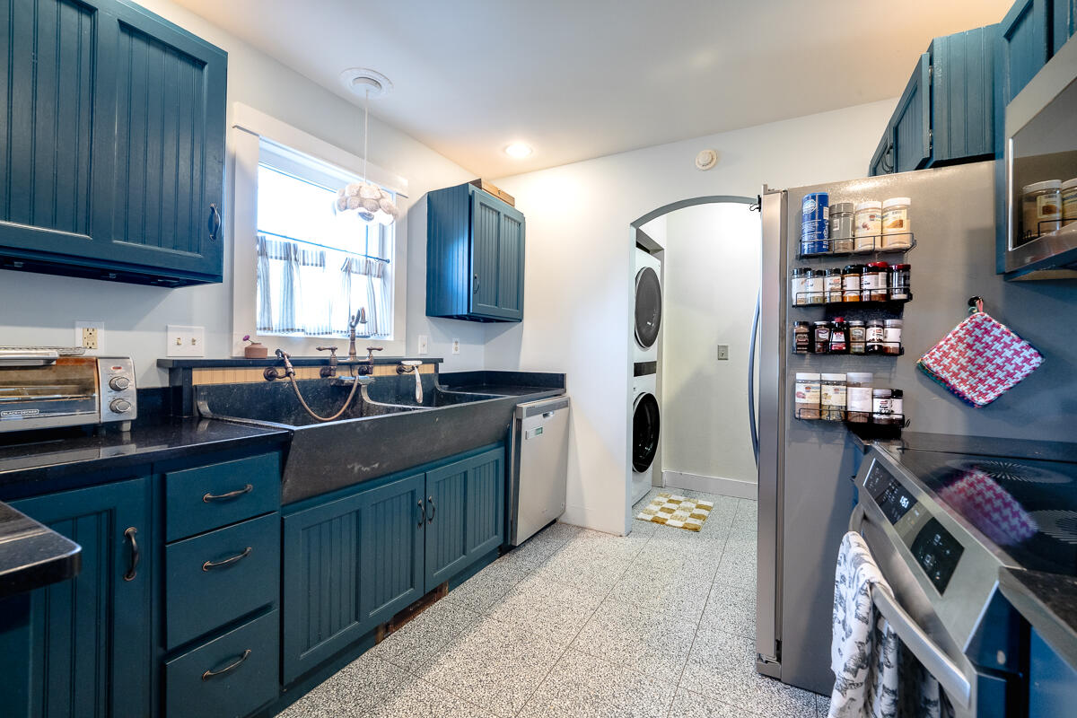 34 Dow Street Portland, ME 04102 - Photo 21 of 59 34 Dow-SRGB-058