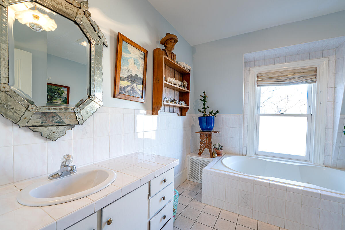 34 Dow Street Portland, ME 04102 - Photo 49 of 59 34 Dow-SRGB-090