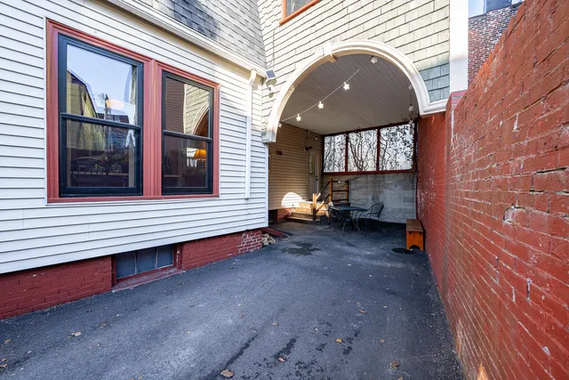 $985,000 | 34 Dow Street, Portland, ME 04102