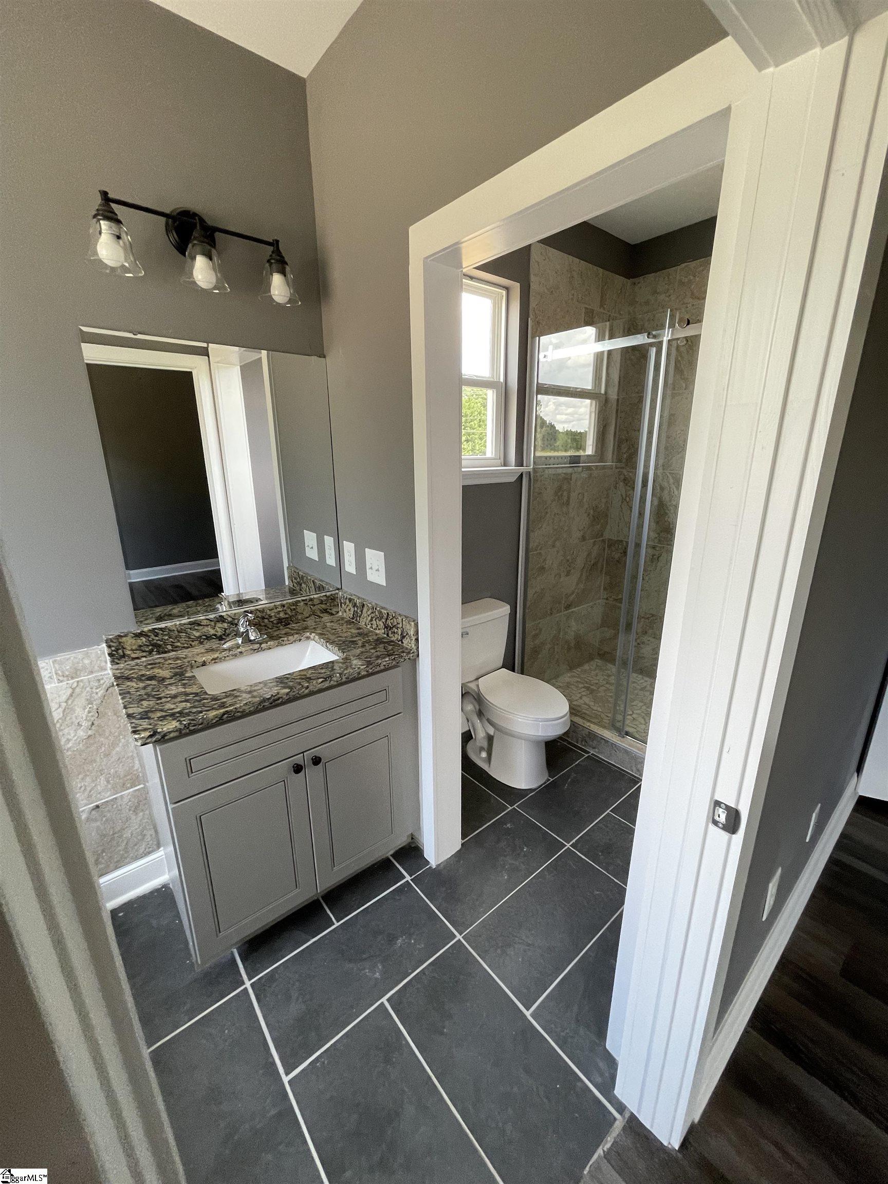 1044 Currys Lake Road Gray Court, SC 29645 - Photo 11 of 14