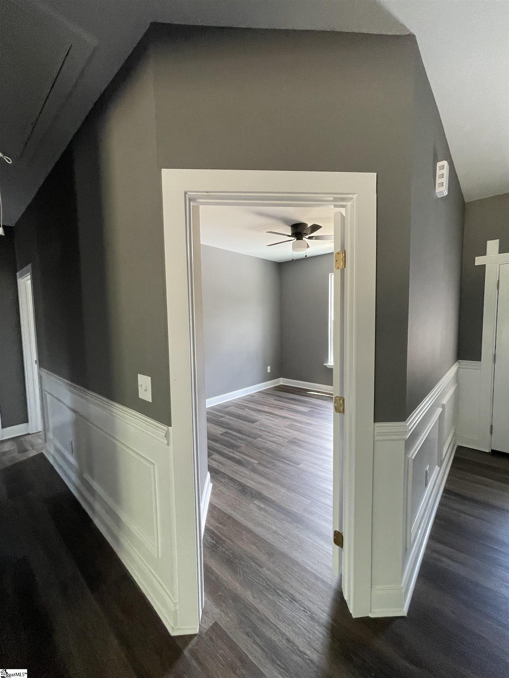 1044 Currys Lake Road Gray Court, SC 29645 - Photo 7 of 14