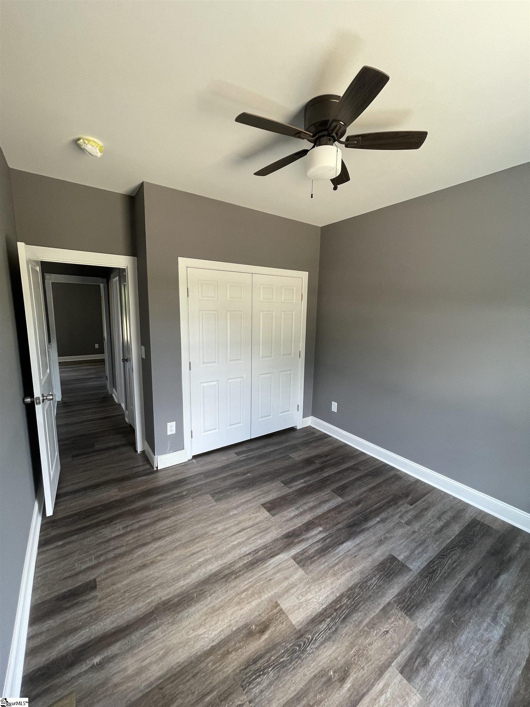 1044 Currys Lake Road Gray Court, SC 29645 - Photo 9 of 14