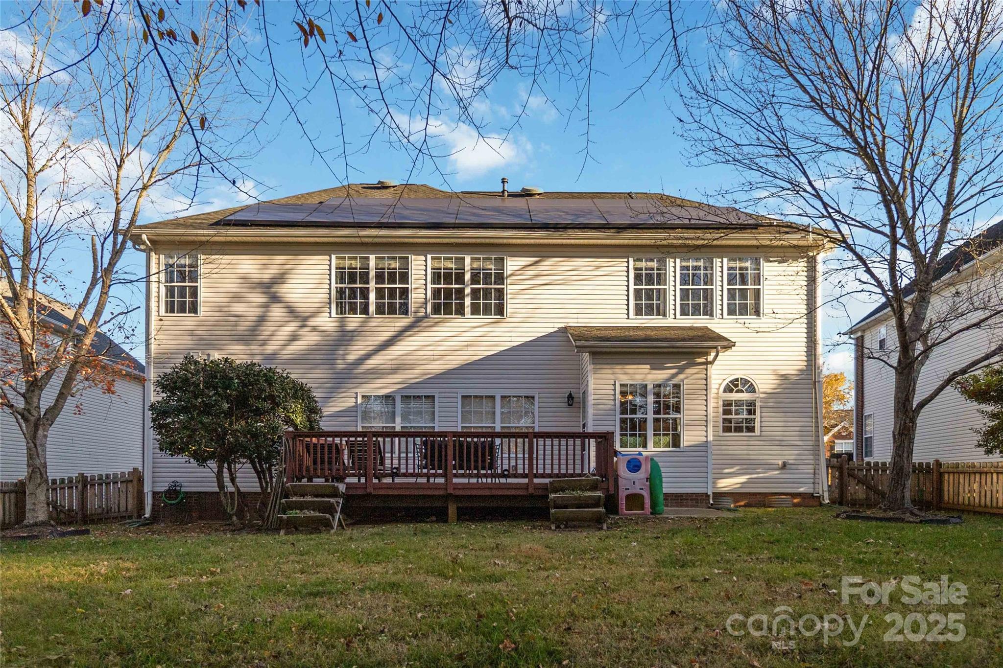 1608 Copperplate Road Charlotte, NC 28262 - Photo 4 of 31 a view of a house with a garden