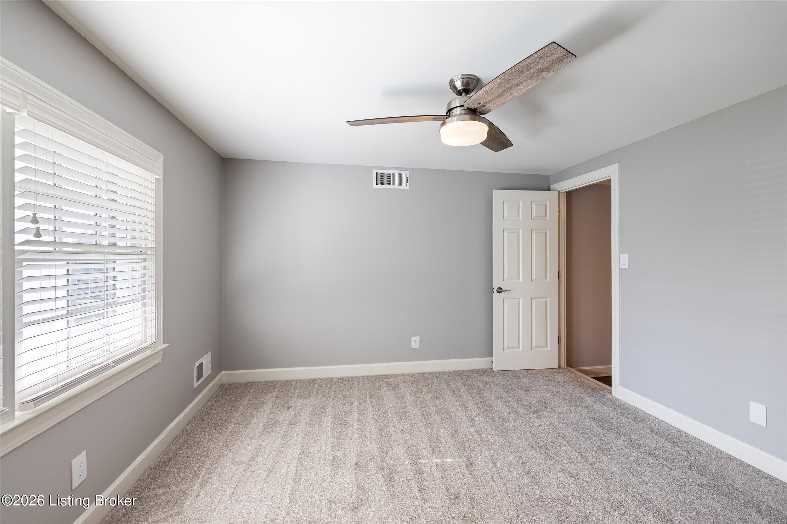 5509 Apache Road Louisville, KY 40207 - Photo 21 of 68 07-3U8A6922