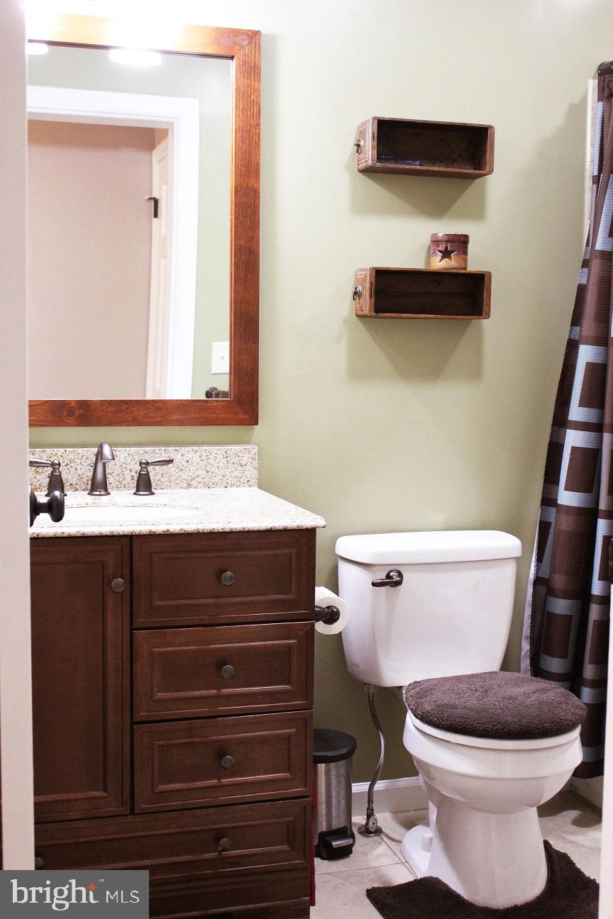 65 Sechrist Flat Road Felton, PA 17322 - Photo 14 of 30 1st Floor Bathroom