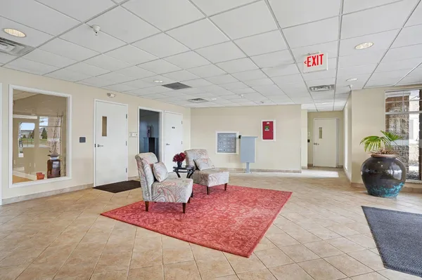 $459,900 | 917 West Savidge Street, Unit 38, Spring Lake, MI 49456