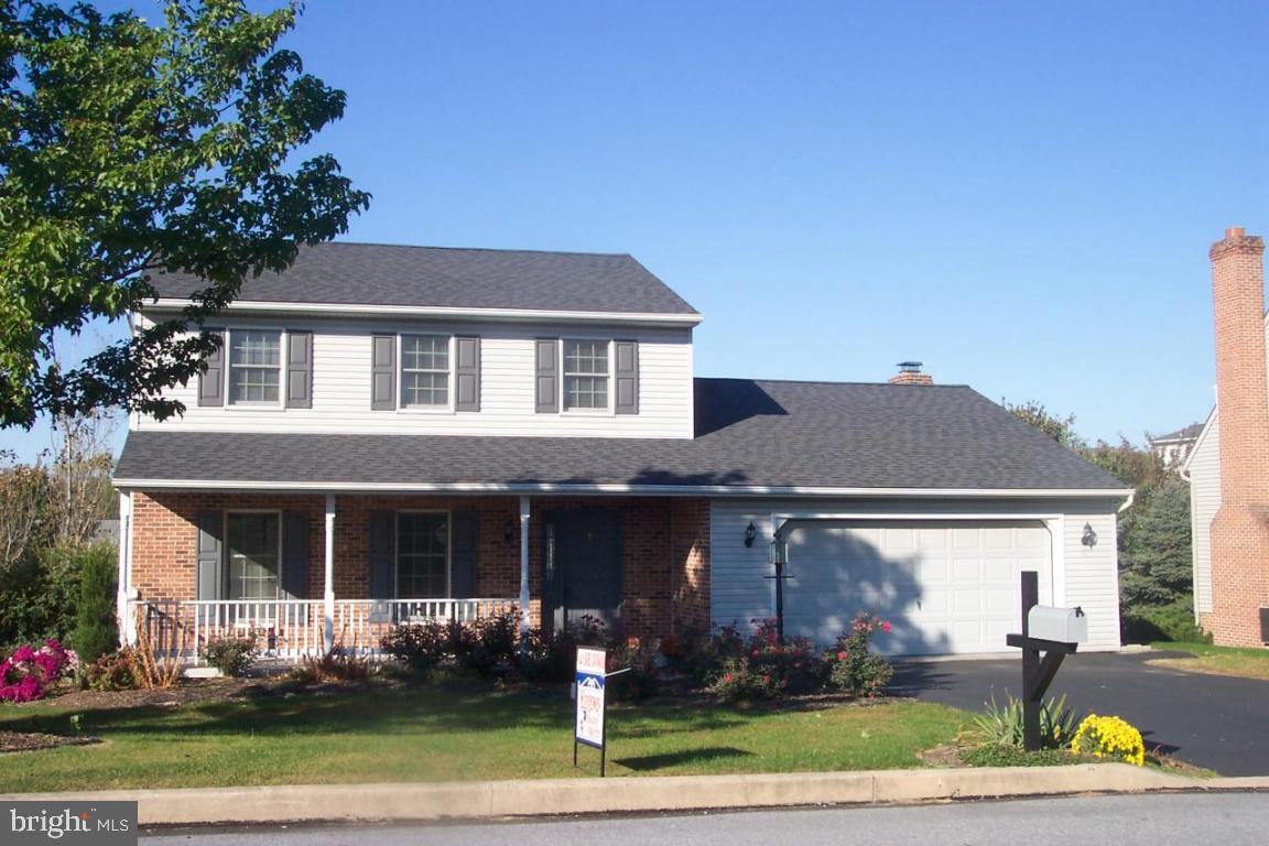 22 Brian Drive Lititz, PA 17543 - Photo 1 of 10 Gallery Image 1