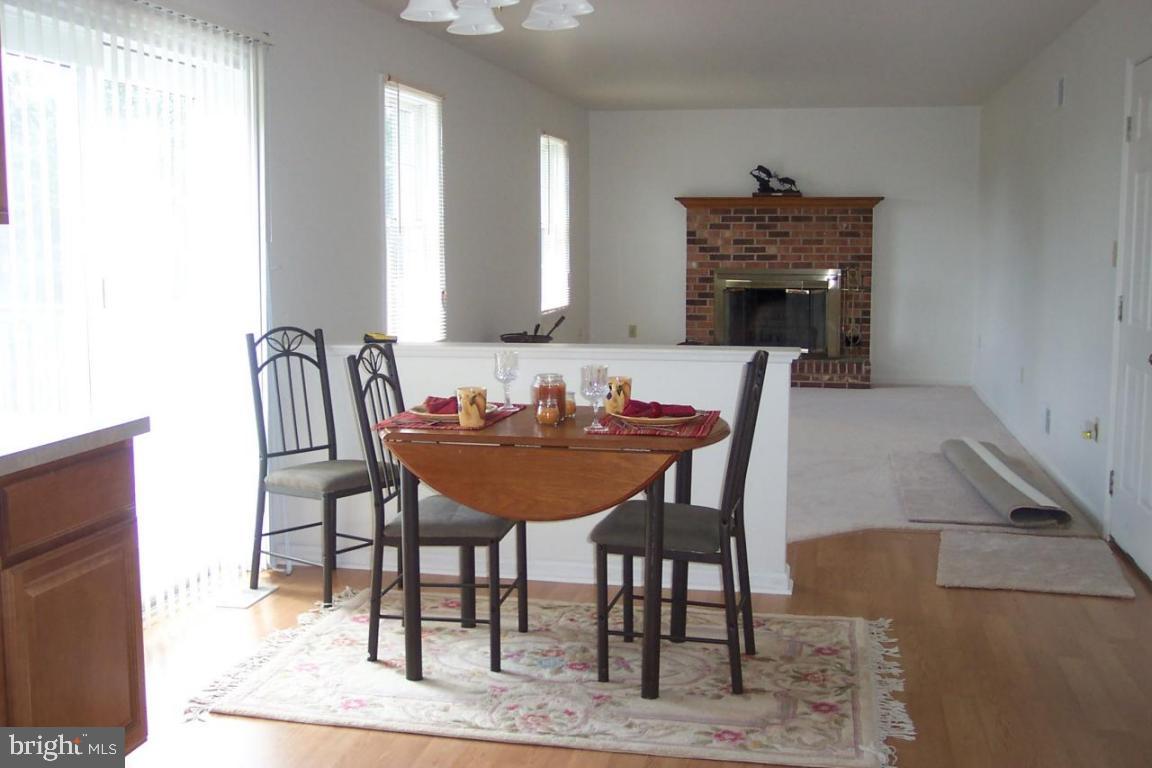 22 Brian Drive Lititz, PA 17543 - Photo 5 of 10 Gallery Image 5