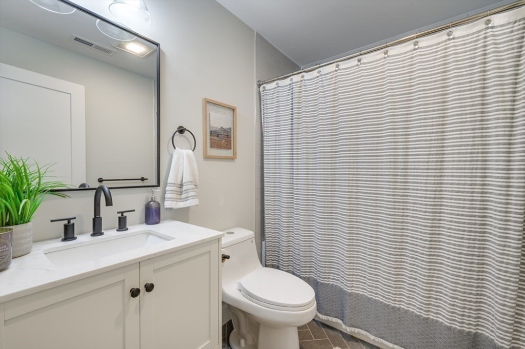 31 Boardman Street, Unit 2 Boston, MA 02128 - Photo 8 of 12