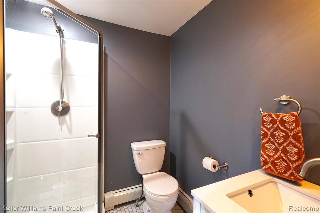 3530 Davison Road Lapeer, MI 48446 - Photo 22 of 32