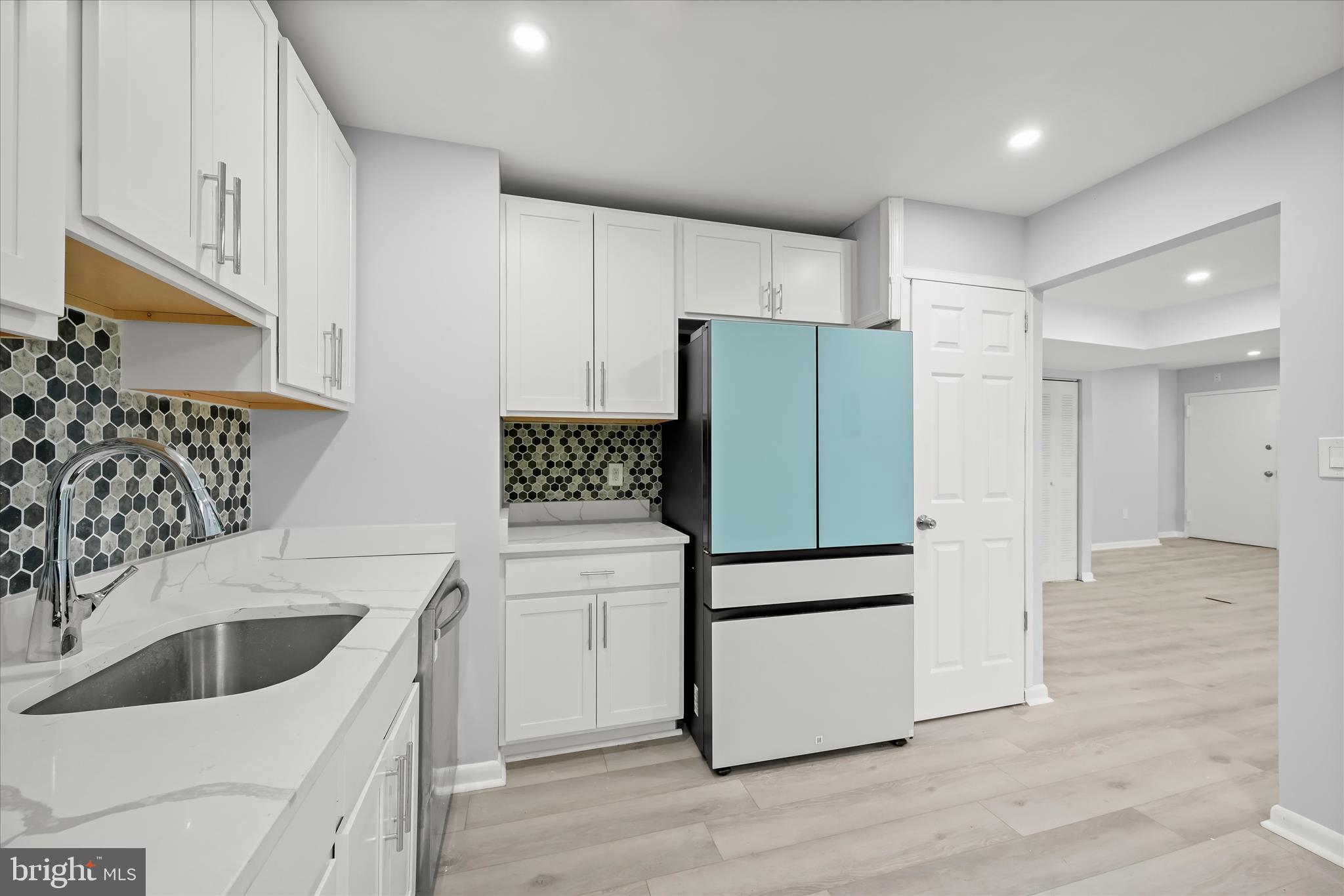 7967 Riggs Road, Unit 796710 Hyattsville, MD 20783 - Photo 16 of 29 Eat-In Kitchen