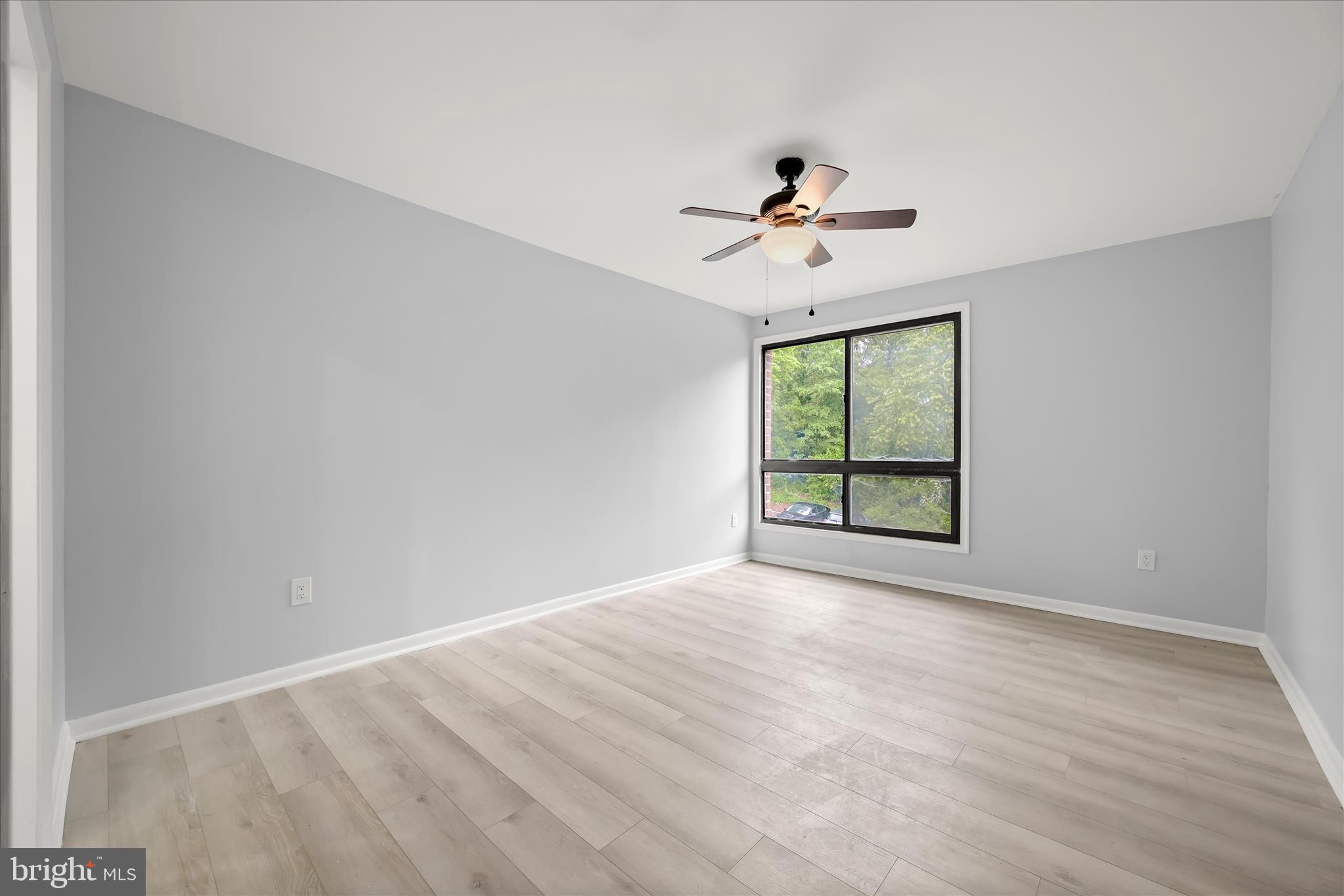 7967 Riggs Road, Unit 796710 Hyattsville, MD 20783 - Photo 17 of 29 Primary Bedroom - En-Suite Full Bath - WIC