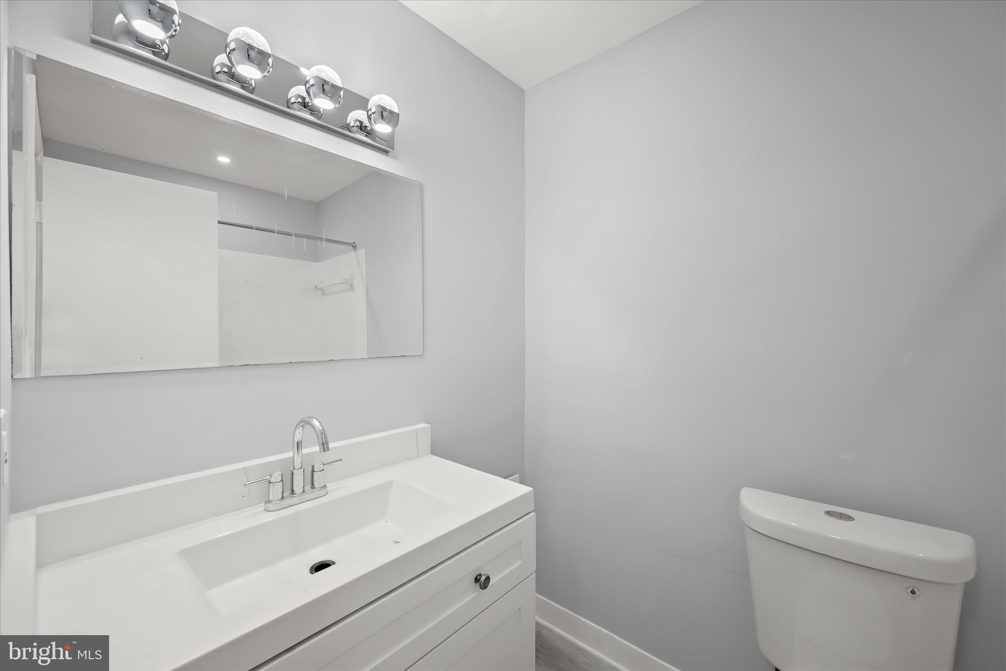 7967 Riggs Road, Unit 796710 Hyattsville, MD 20783 - Photo 23 of 29 Full Bath