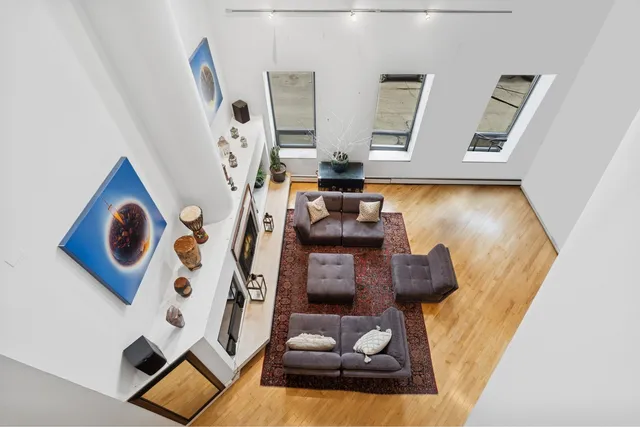 $1,124,500 | 957 West Huron Street, Unit 2, Chicago, IL 60642