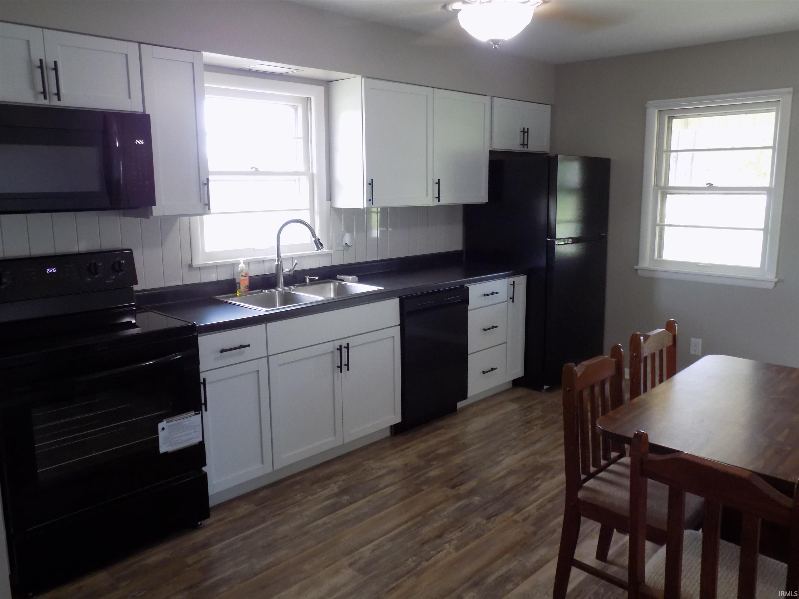 8355 Oak Grove Road Newburgh, IN 47630 - Photo 3 of 10 Gallery Image 3