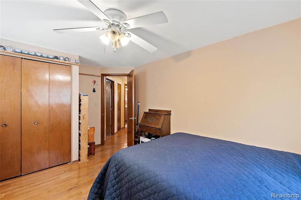 2709 Common Road Warren, MI 48092 - Photo 16 of 27 Gallery Image 16