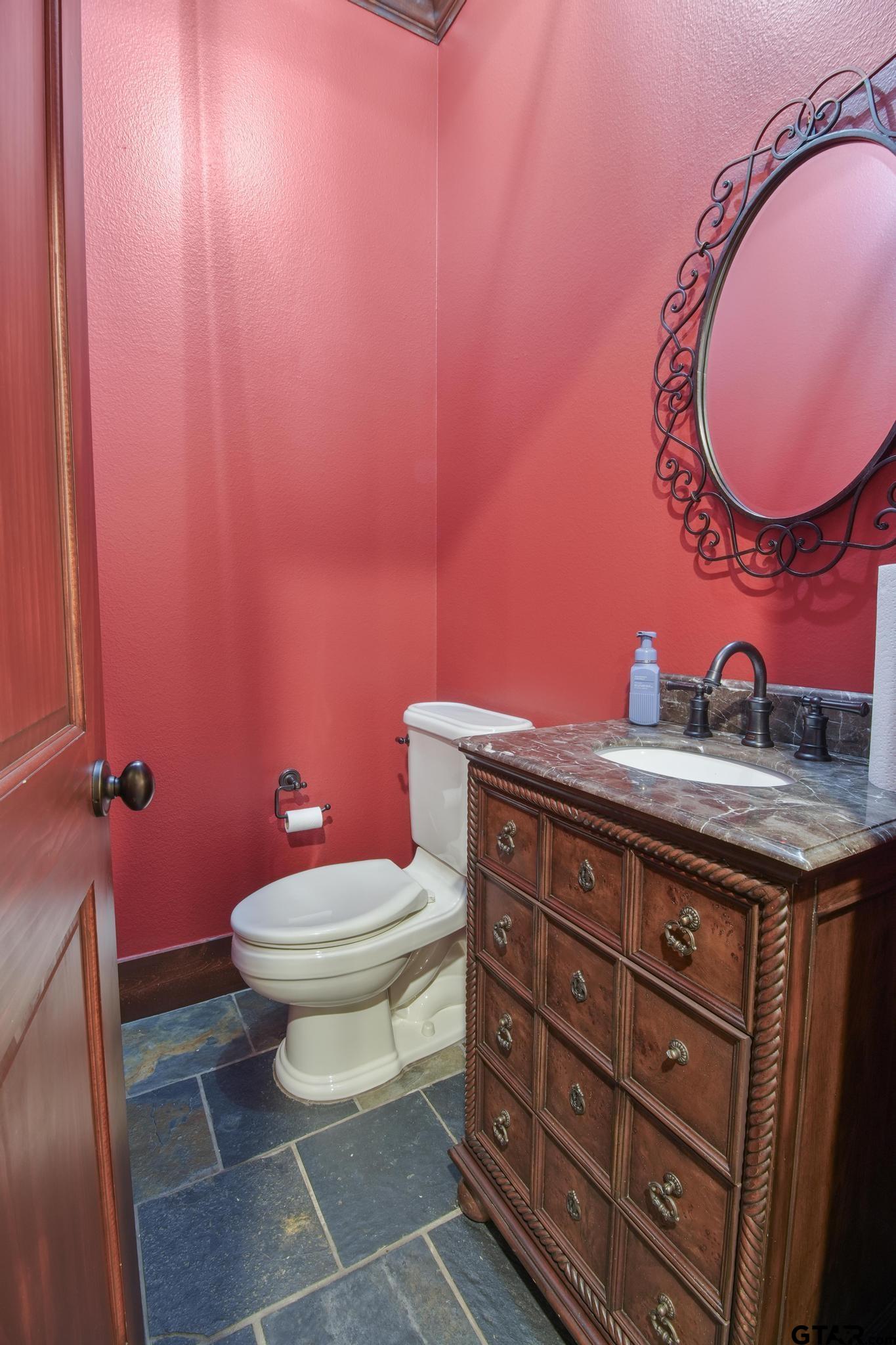3025 Stonegate Boulevard Tyler, TX 75703 - Photo 19 of 48