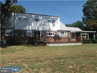 2117 Clinton Road Huntingdon Valley, PA 19006 - Photo 12 of 12 Exterior Back