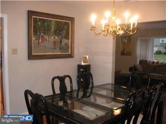 2117 Clinton Road Huntingdon Valley, PA 19006 - Photo 4 of 12 Dining Room