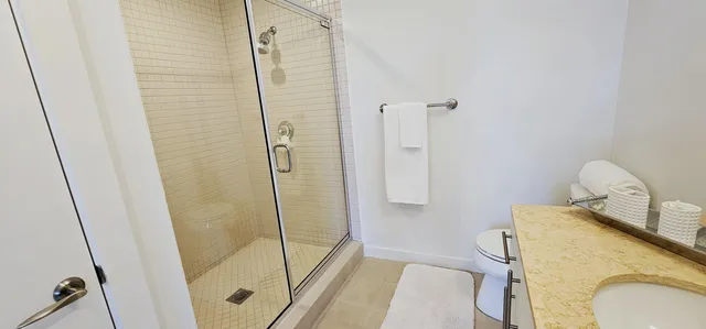 $5,000 | 365 Southeast 6th Avenue, Unit 305, Delray Beach, FL 33483