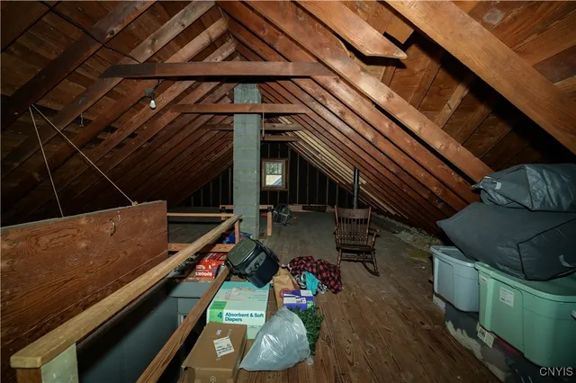 $289,900 | 91 Oxford Road, New Hartford, NY 13413