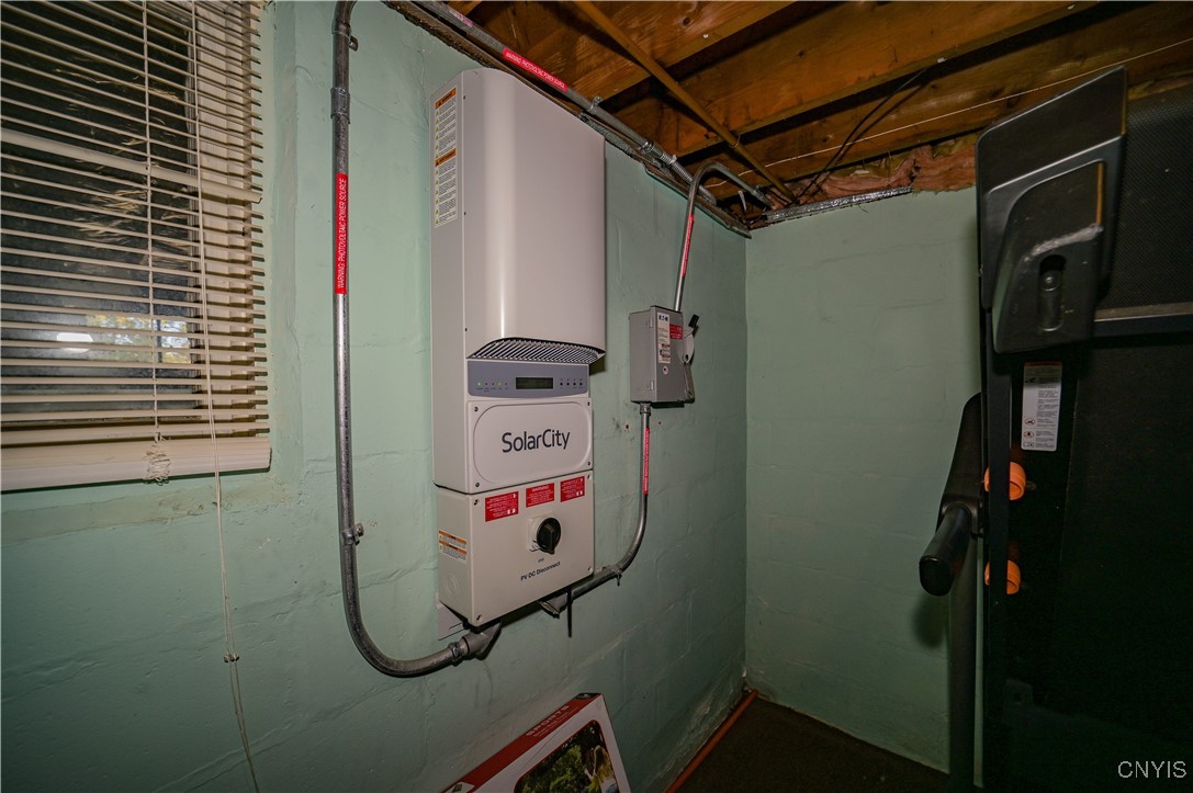 91 Oxford Road New Hartford, NY 13413 - Photo 36 of 37