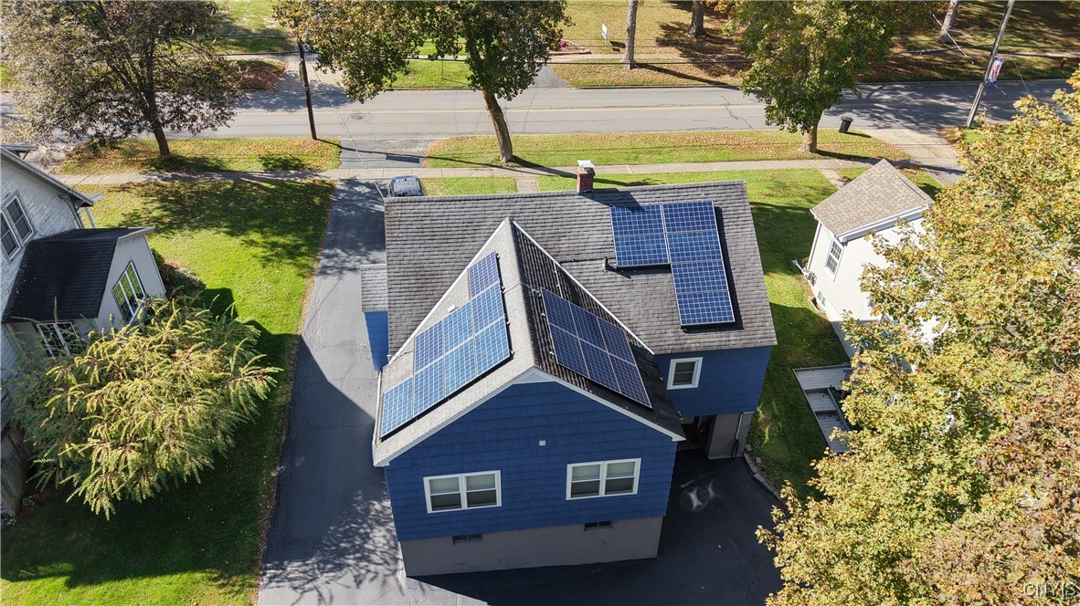 91 Oxford Road New Hartford, NY 13413 - Photo 5 of 37