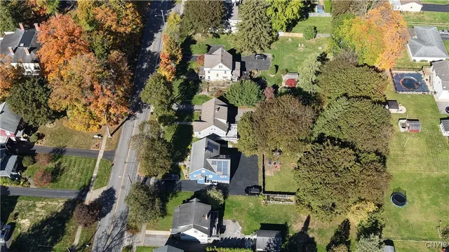 $289,900 | 91 Oxford Road, New Hartford, NY 13413