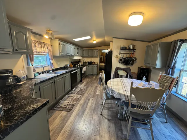 $399,000 | 49 Parkway Lane, Manchester, ME 04351