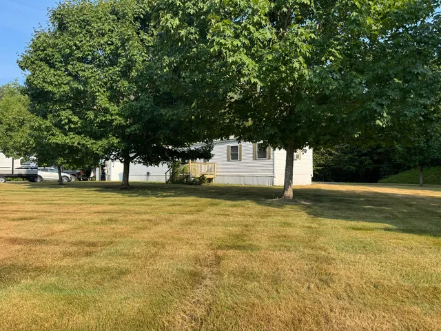 $399,000 | 49 Parkway Lane, Manchester, ME 04351