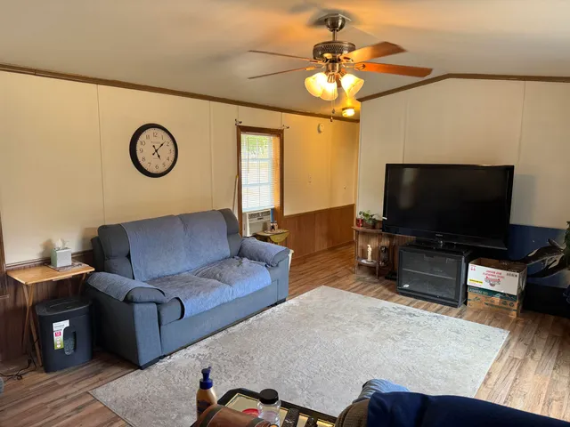 $399,000 | 49 Parkway Lane, Manchester, ME 04351