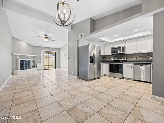 $345,000 | 1500 North Sunview Parkway, Unit 47, Gilbert, AZ 85234