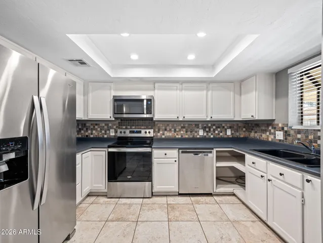 $345,000 | 1500 North Sunview Parkway, Unit 47, Gilbert, AZ 85234