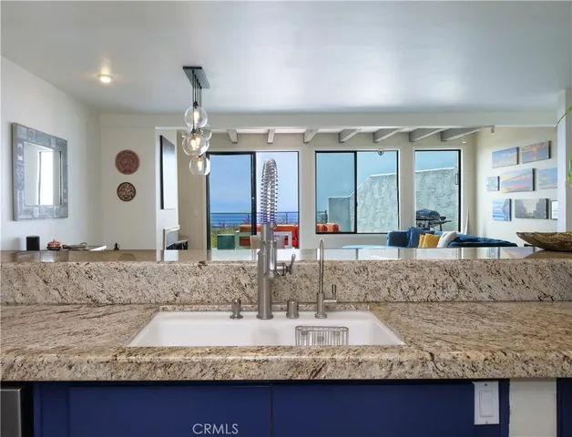 $7,500 | 736 Gould Avenue, Unit 26, Hermosa Beach, CA 90254