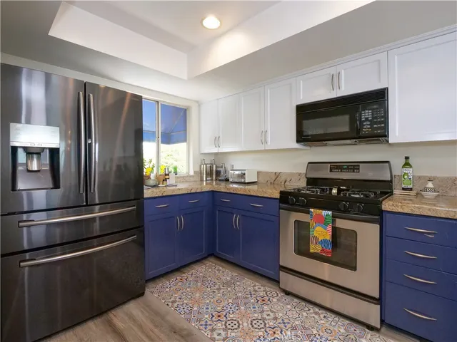 $7,500 | 736 Gould Avenue, Unit 26, Hermosa Beach, CA 90254