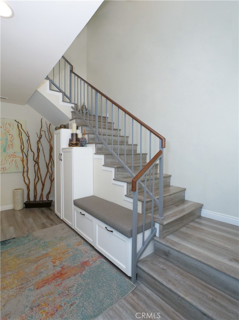 736 Gould Avenue, Unit 26 Hermosa Beach, CA 90254 - Photo 16 of 39 a view of entryway and hall