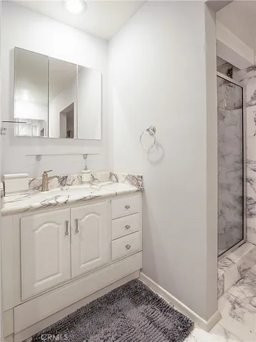 $7,500 | 736 Gould Avenue, Unit 26, Hermosa Beach, CA 90254