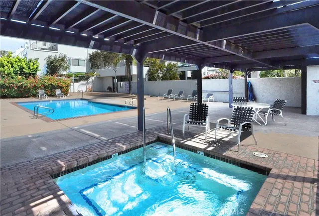 $7,500 | 736 Gould Avenue, Unit 26, Hermosa Beach, CA 90254