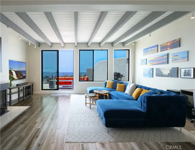 $7,500 | 736 Gould Avenue, Unit 26, Hermosa Beach, CA 90254