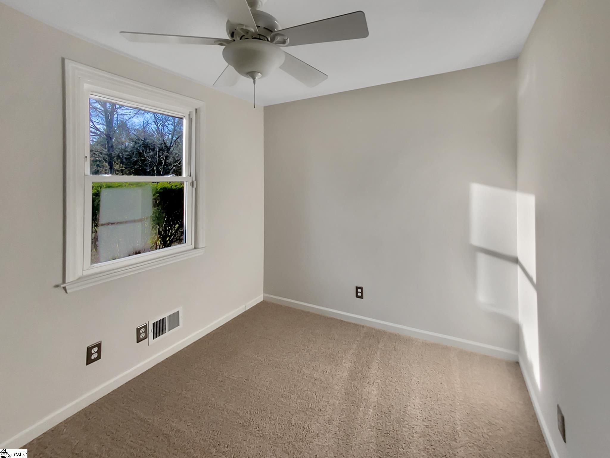 279 Finch Road Wellford, SC 29385 - Photo 13 of 21